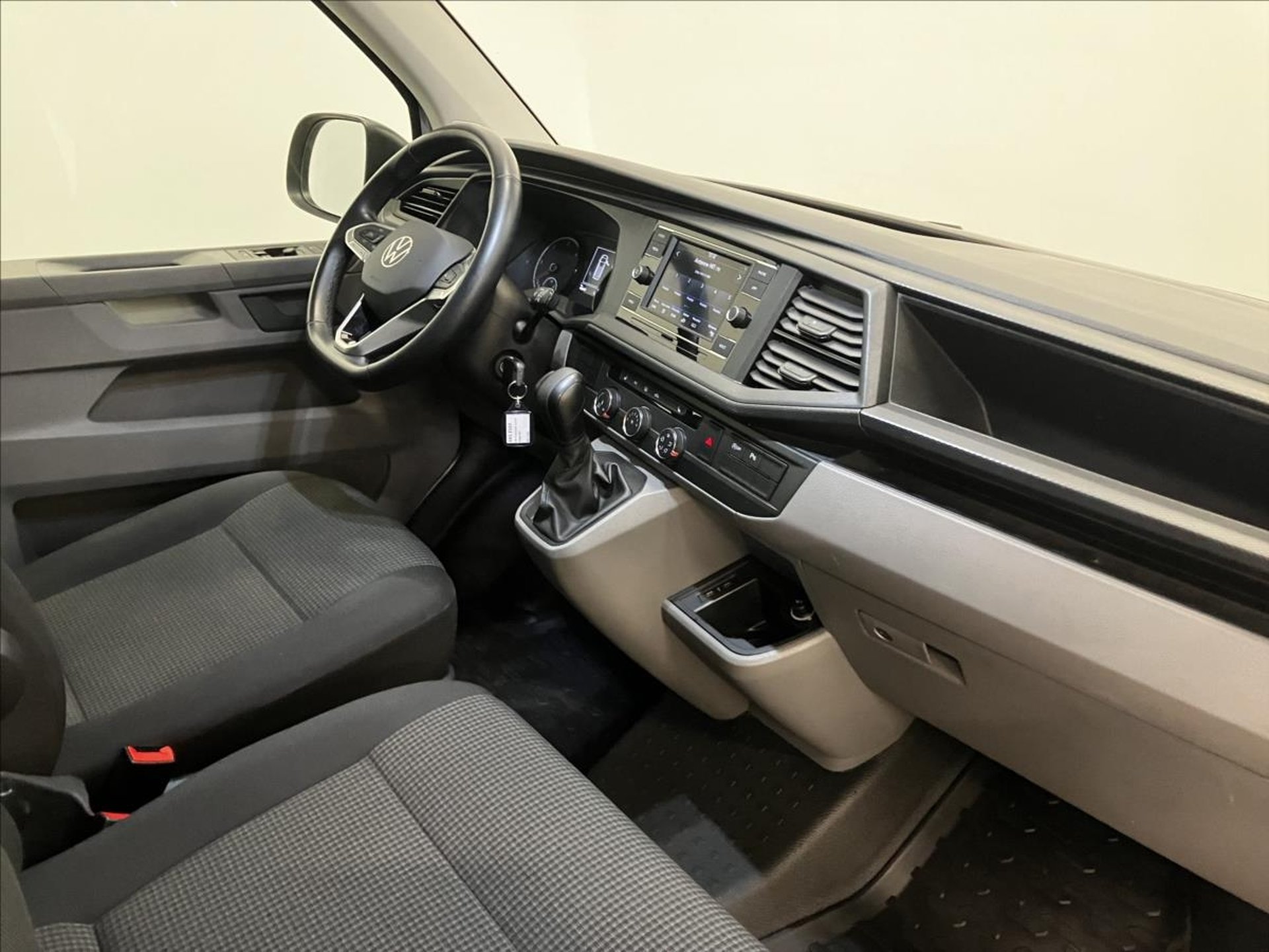 Volkswagen Transporter 6.1