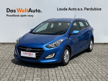 Hyundai i30 Weekend 1.6  81 kW automat ,