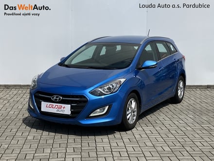 Hyundai i30 Weekend 1.6  81 kW automat ,