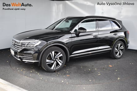 VW Touareg Elegance 3.0TDI 210kW,tažné,vzduch