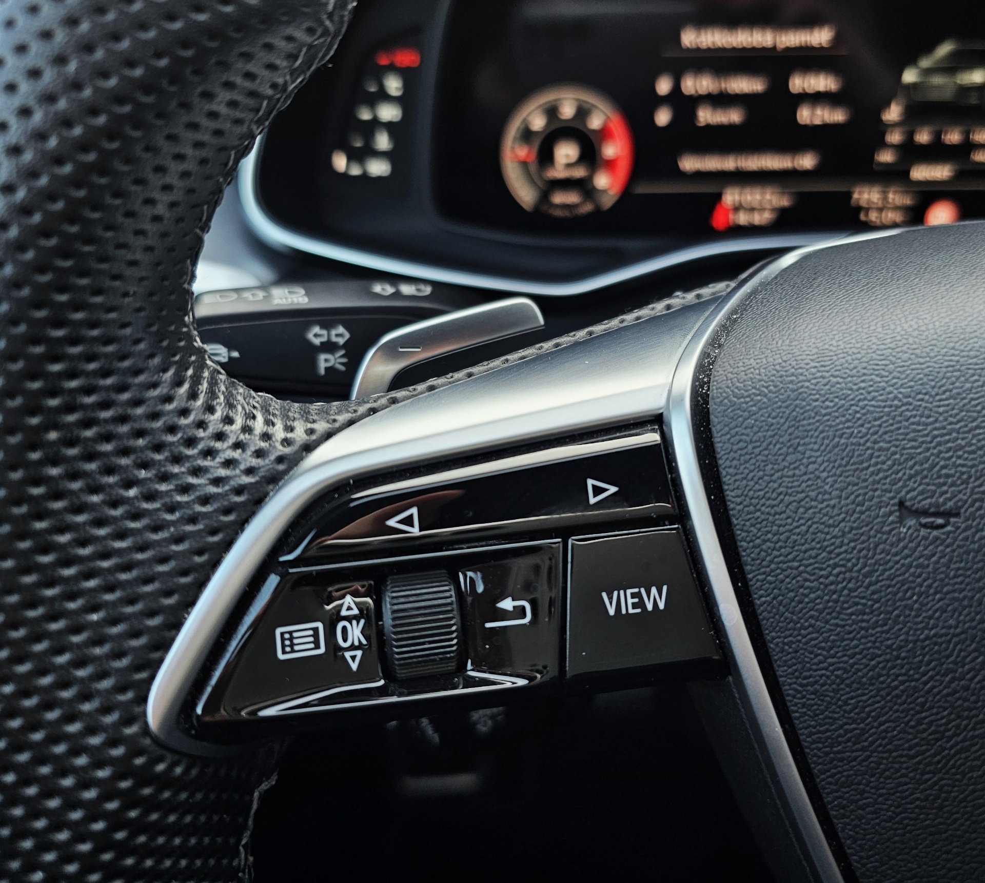 Audi S6 Avant