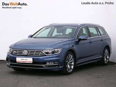 VW Passat R-Line 2.0 TDI 110 kW manuál ,