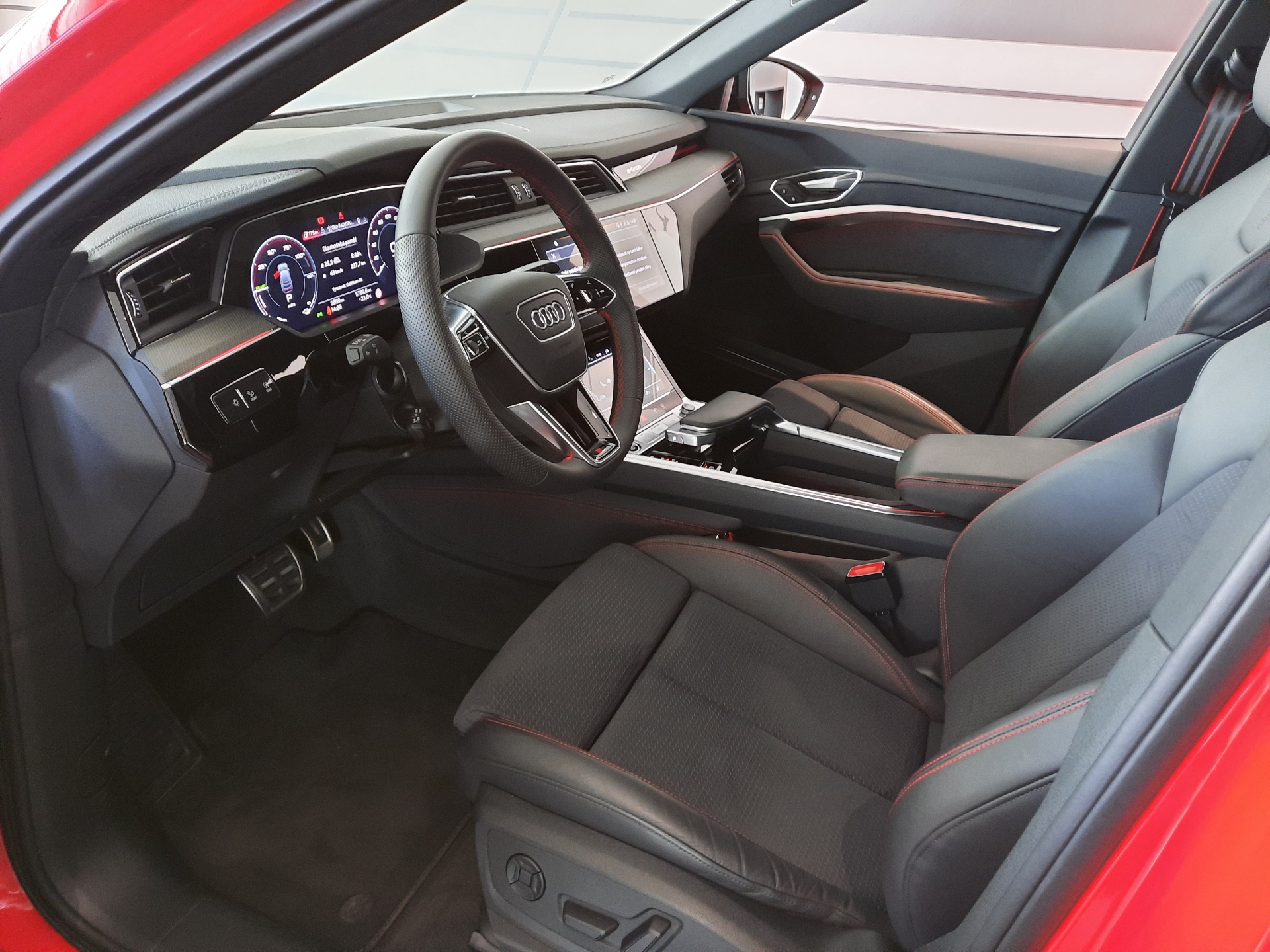 Audi Q8 e-tron