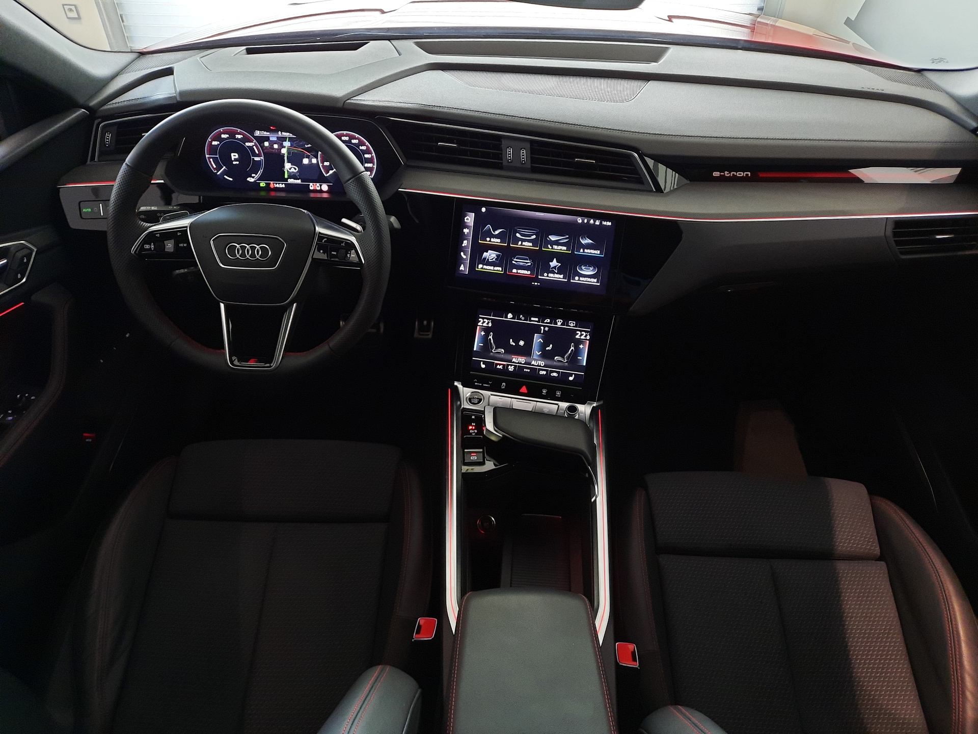 Audi Q8 e-tron