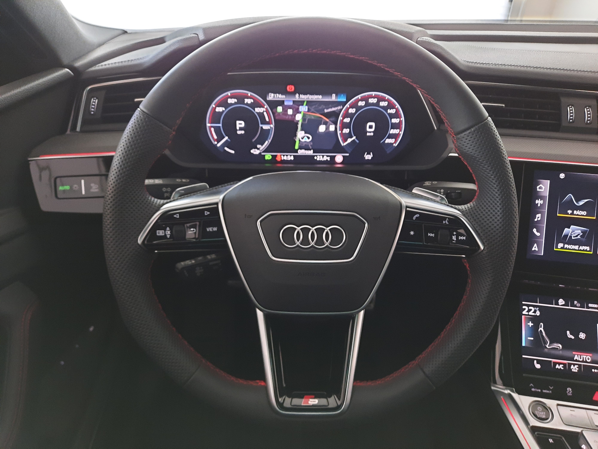 Audi Q8 e-tron