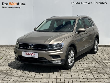 VW Tiguan Comfortline 2.0 TSI 132 kW automat ,