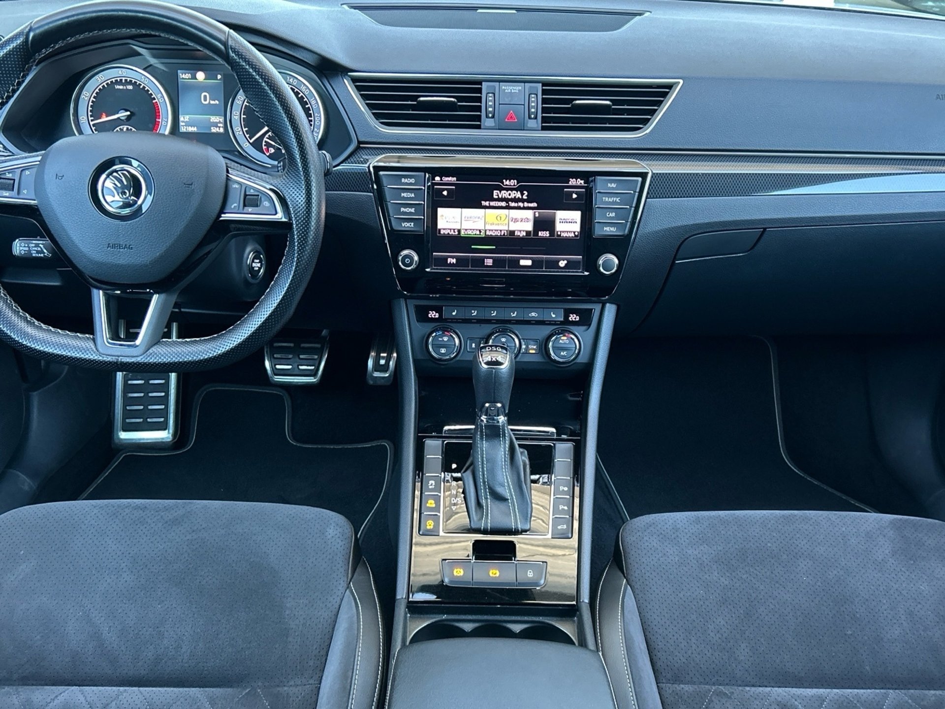Škoda Superb