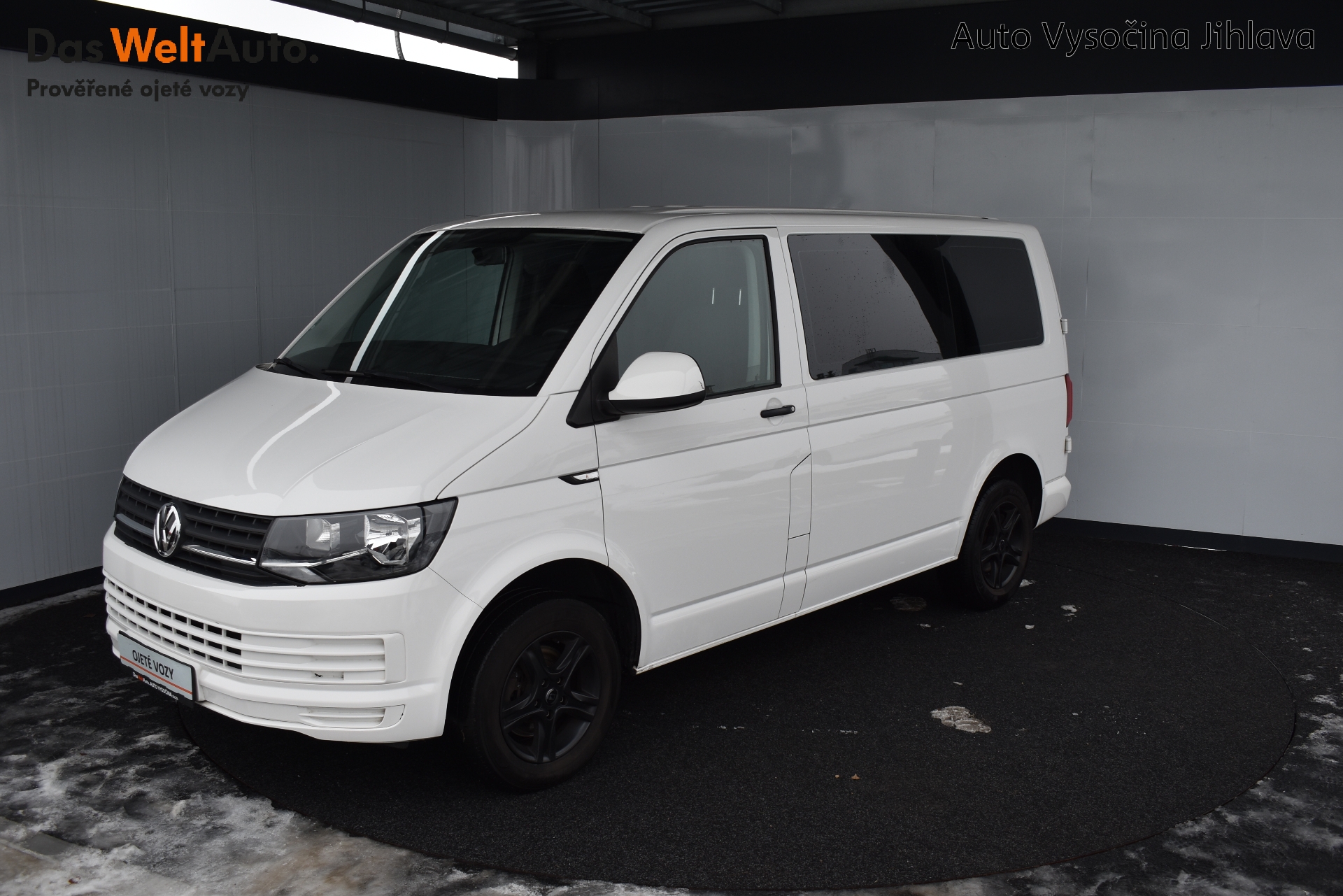 Volkswagen Caravelle