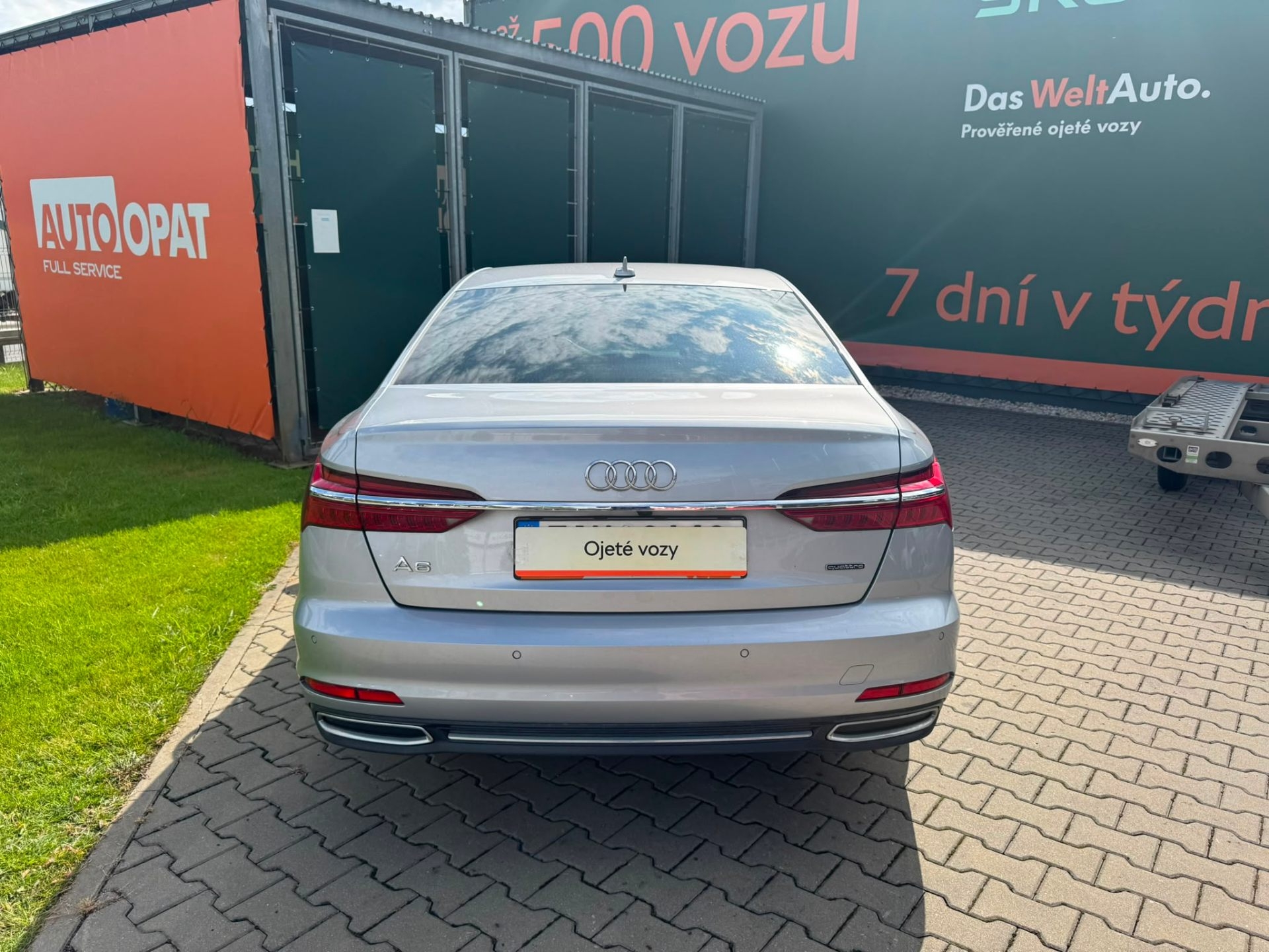 Audi A6