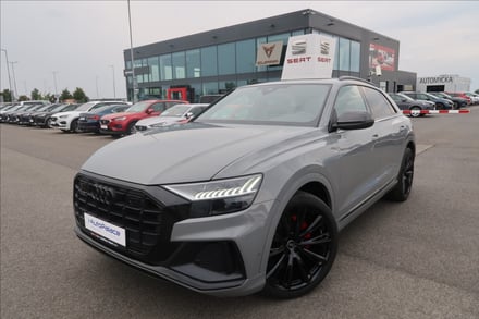 Audi Q8 TDI S-LINE PANO BO KARBON210 kW