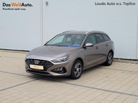 Hyundai i30 Family Comfort 1.5 DPI 81 kW manuál ,