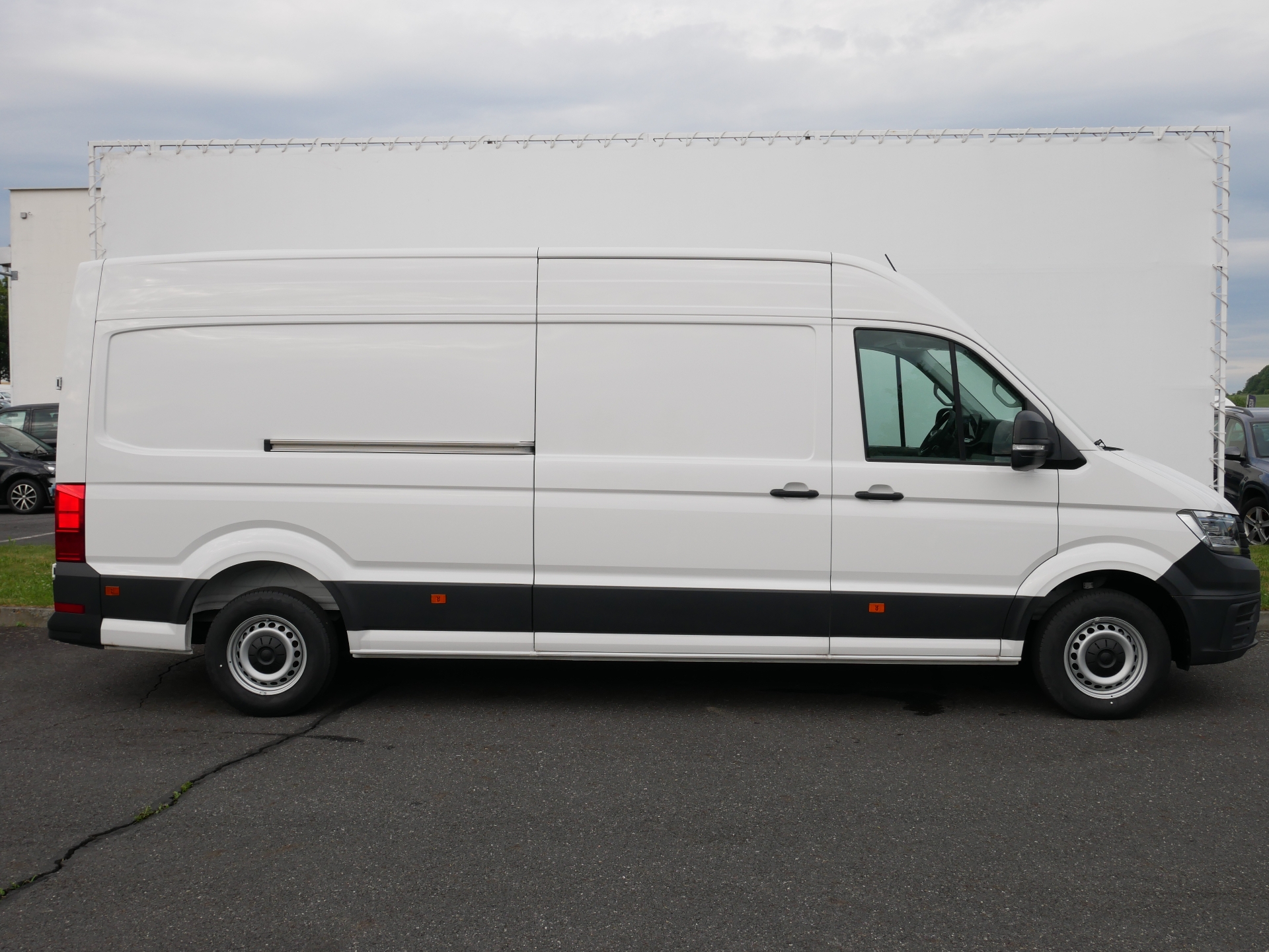 Volkswagen Crafter - skříňový vůz