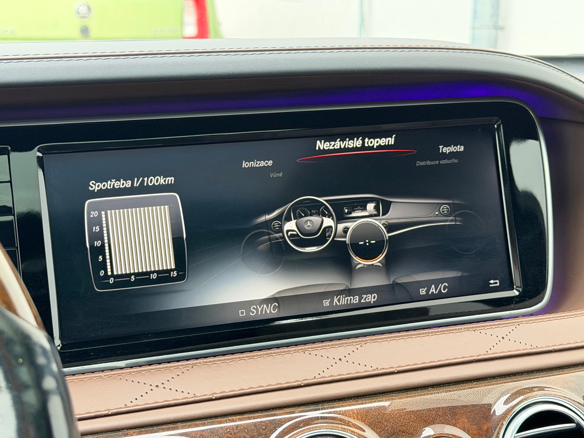 Mercedes-Benz S500