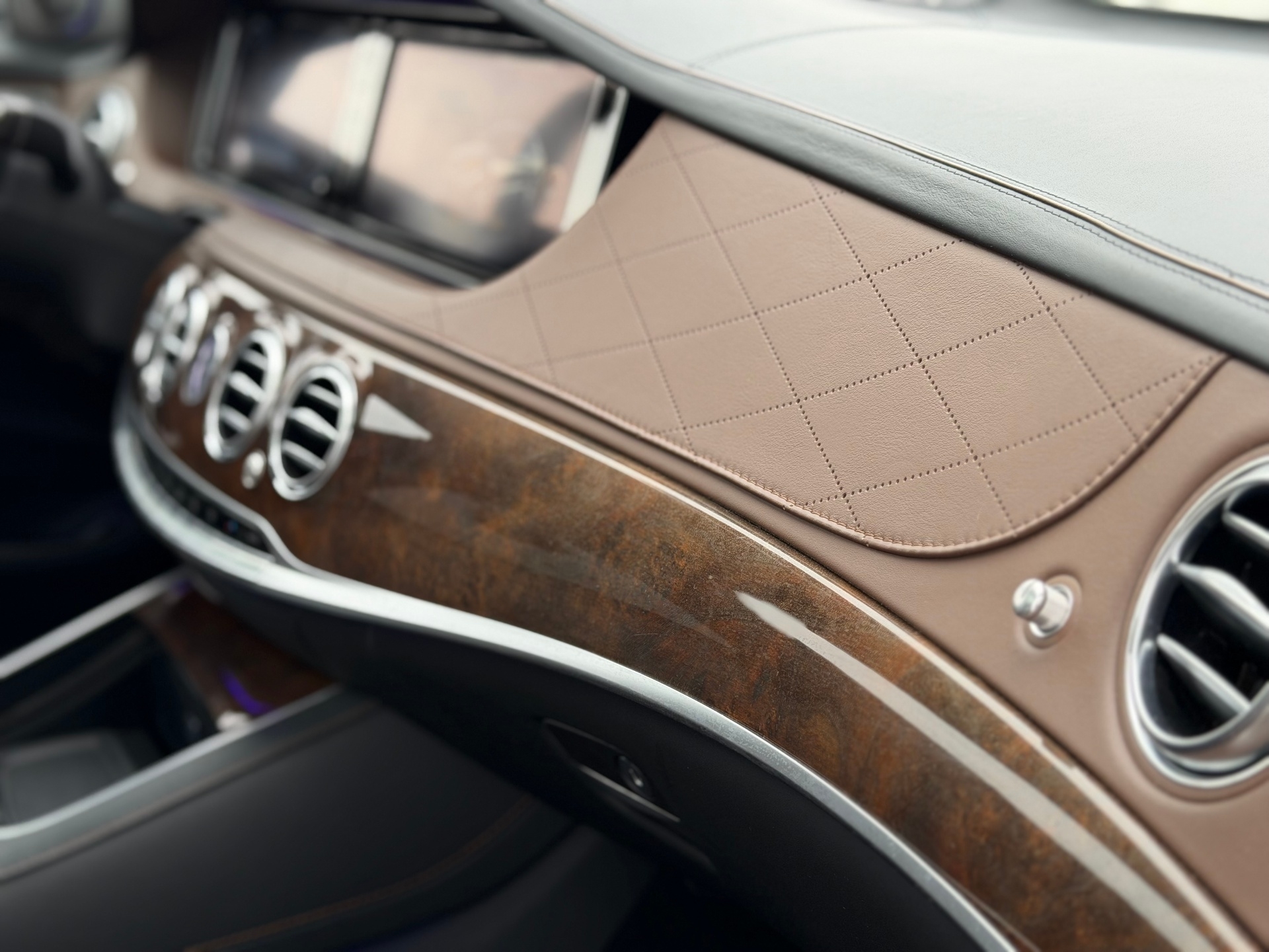 Mercedes-Benz S500