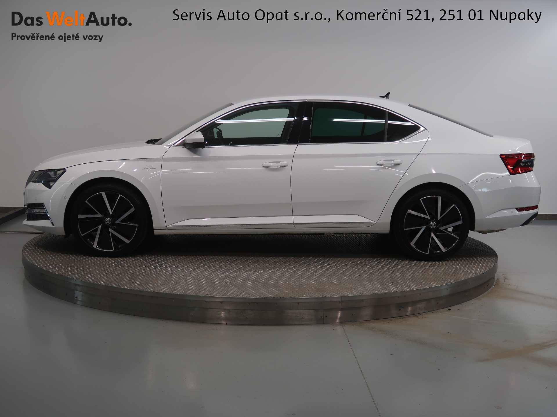 Škoda Superb