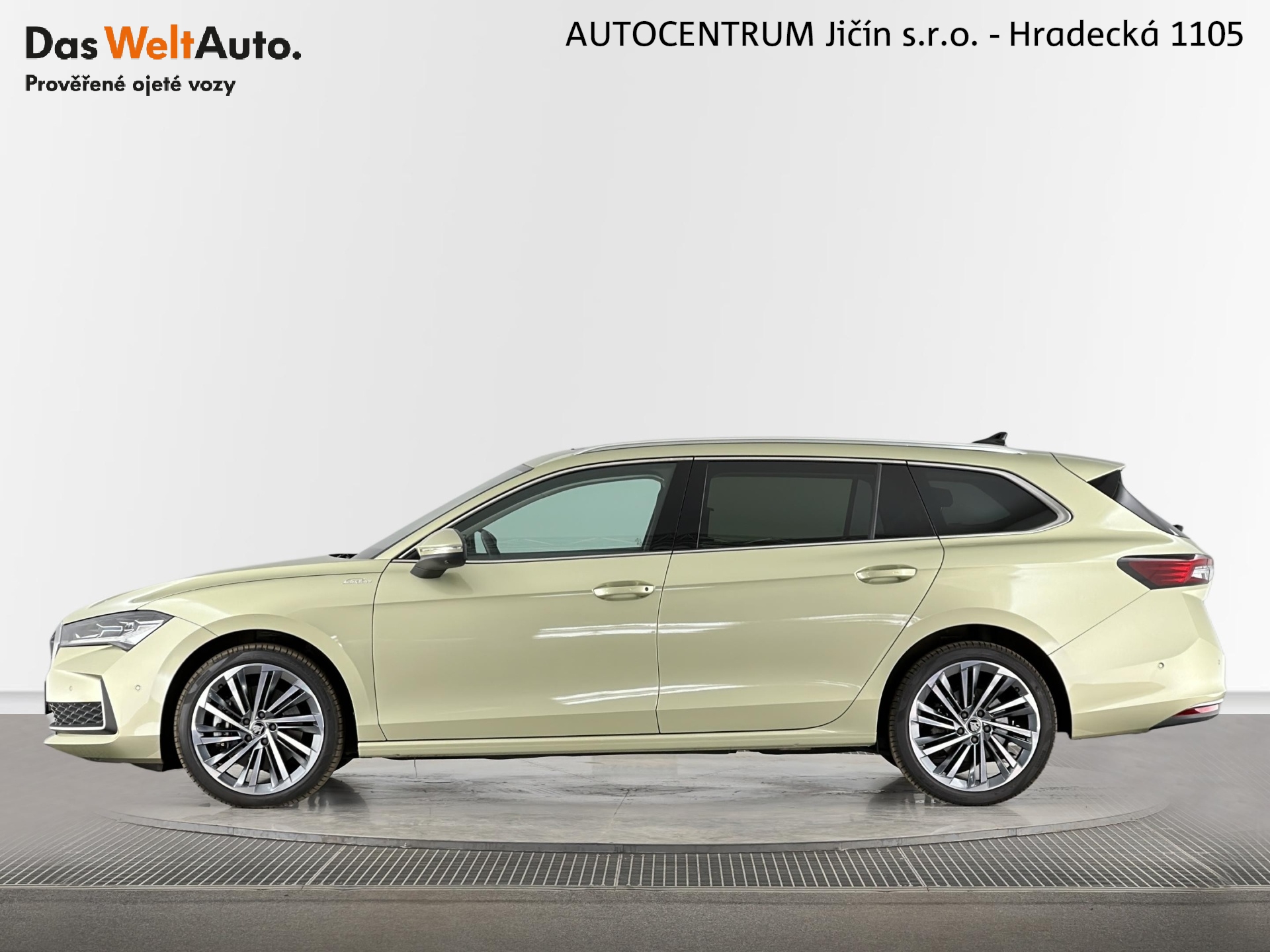 Škoda Superb