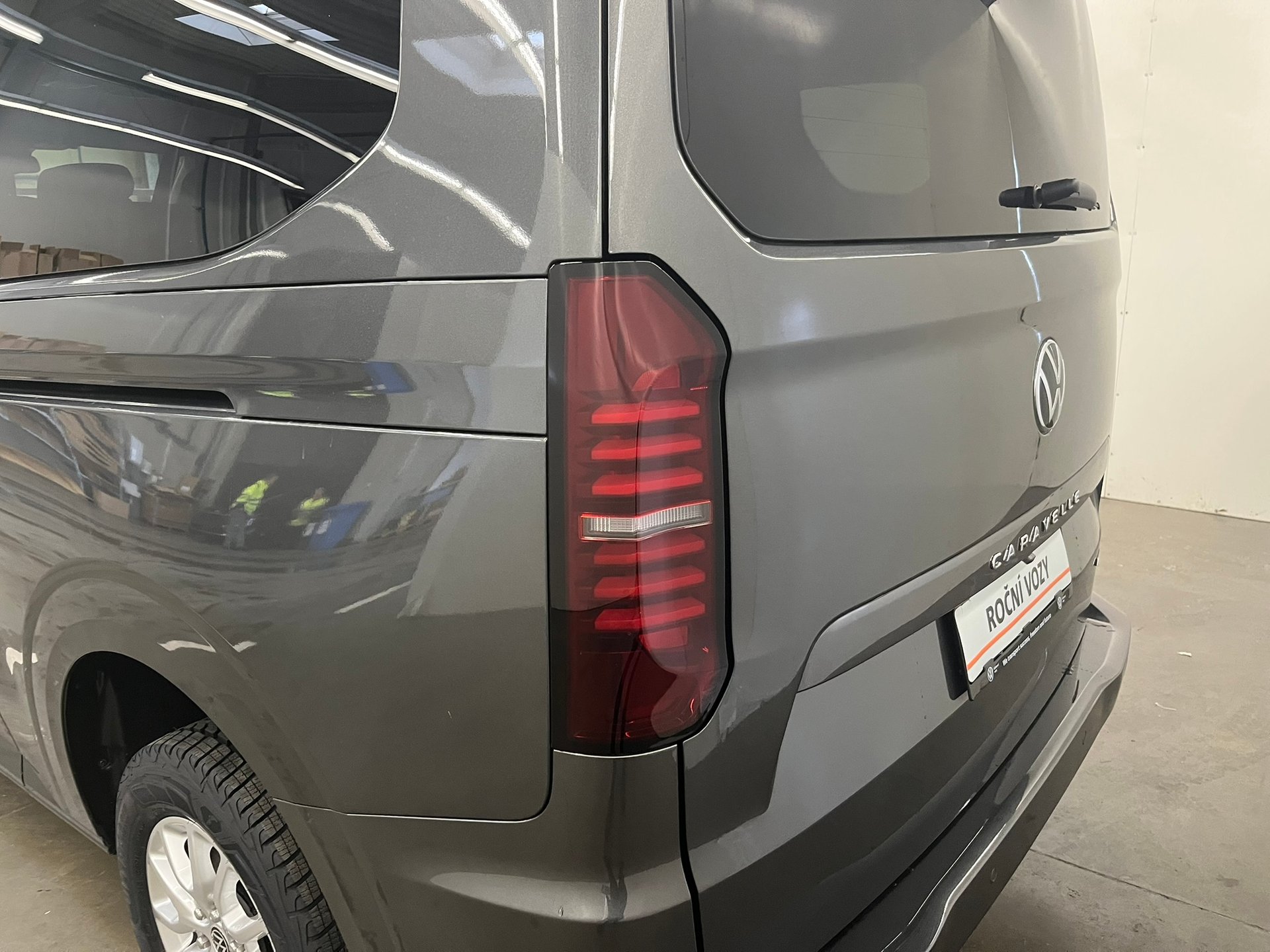 Volkswagen T7 Caravelle