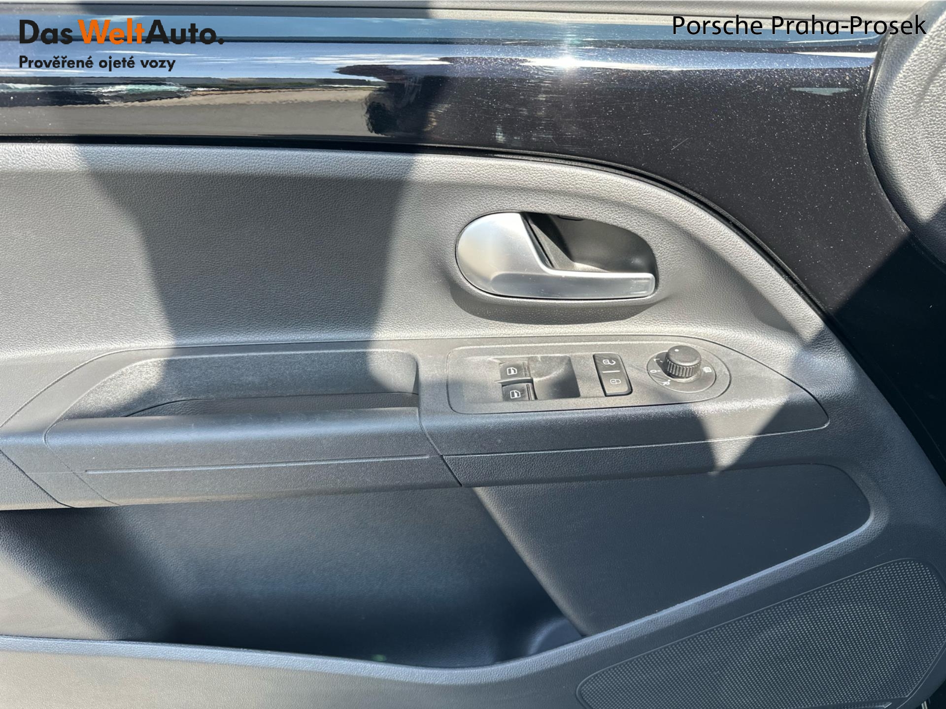 Volkswagen e-up!