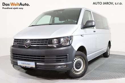 VW Transporter T6 Kombi 2,0 TDI 4MOT DSG/ 8MÍST