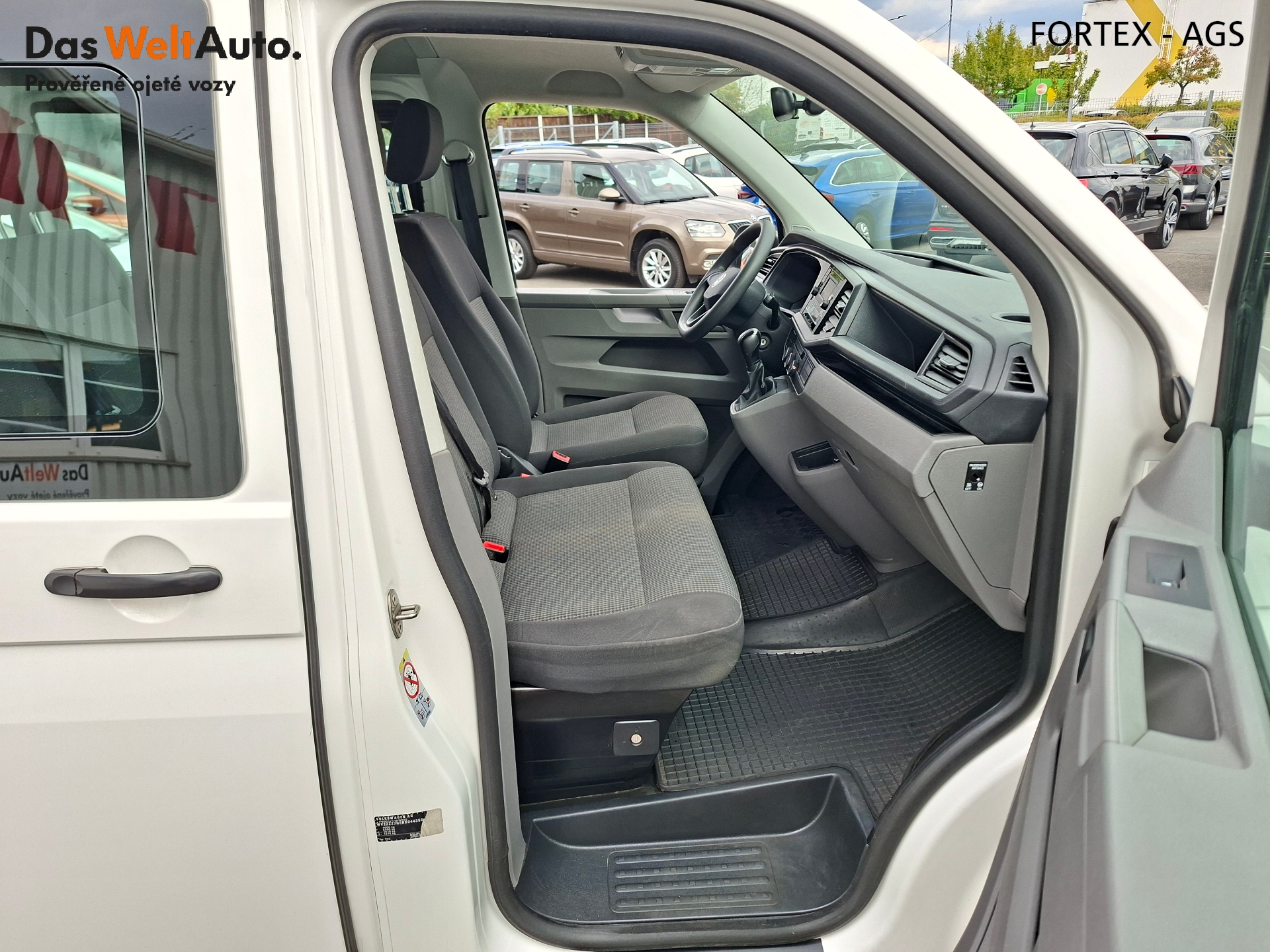 Volkswagen Transporter 6.1