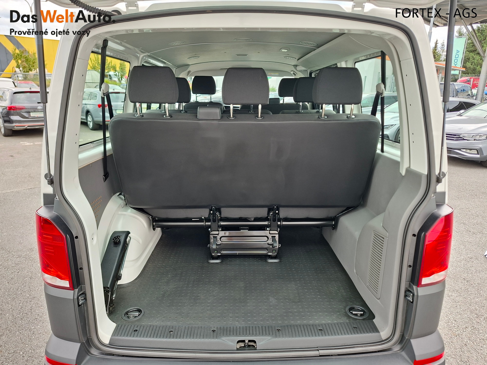 Volkswagen Transporter 6.1