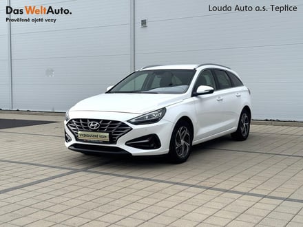 Hyundai i30 Smart 1.0 T-GDI _ kW manuál ,