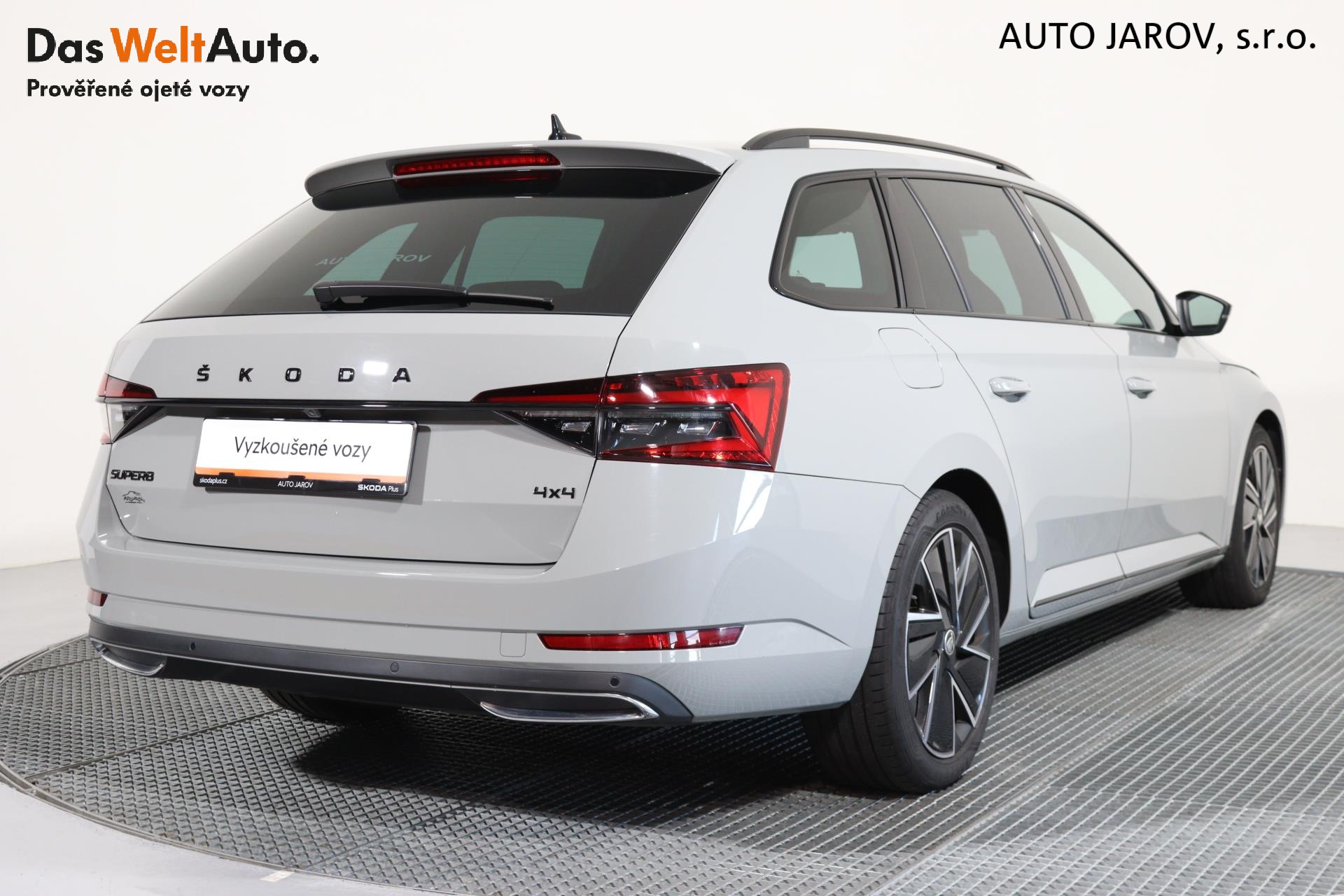 Škoda Superb