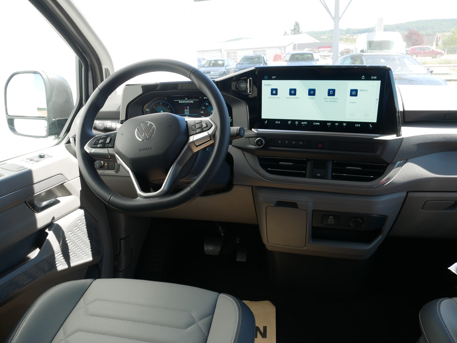 Volkswagen Caravelle