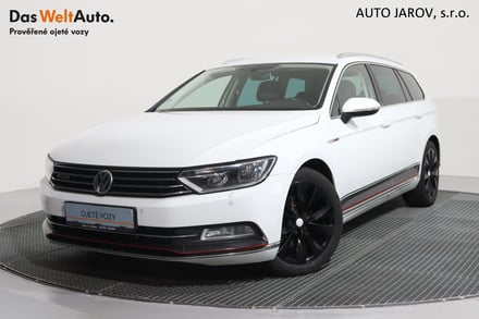 VW Passat Variant Highline 2,0TDI 140kW DSG 4motion / Tažné