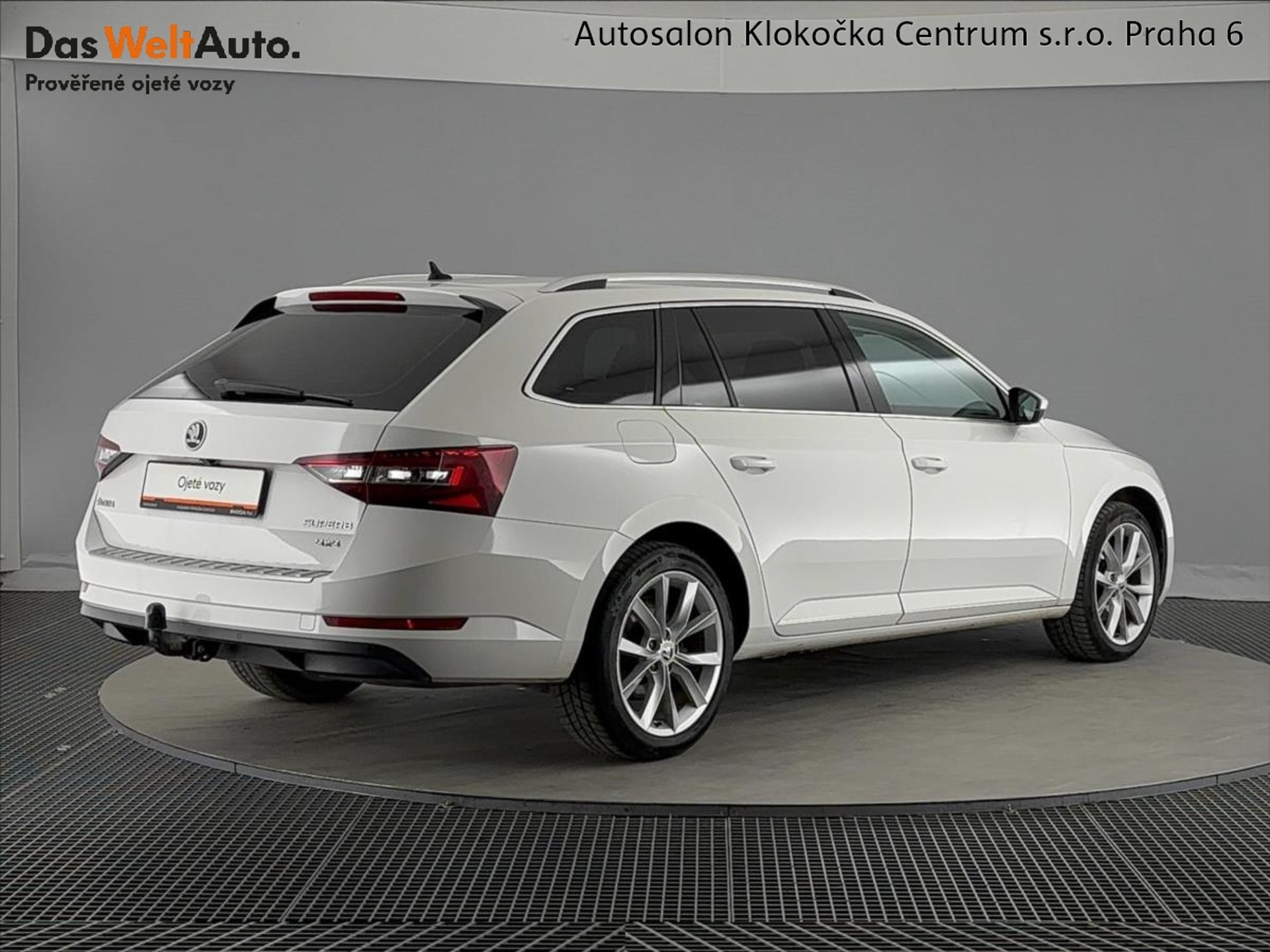 Škoda Superb