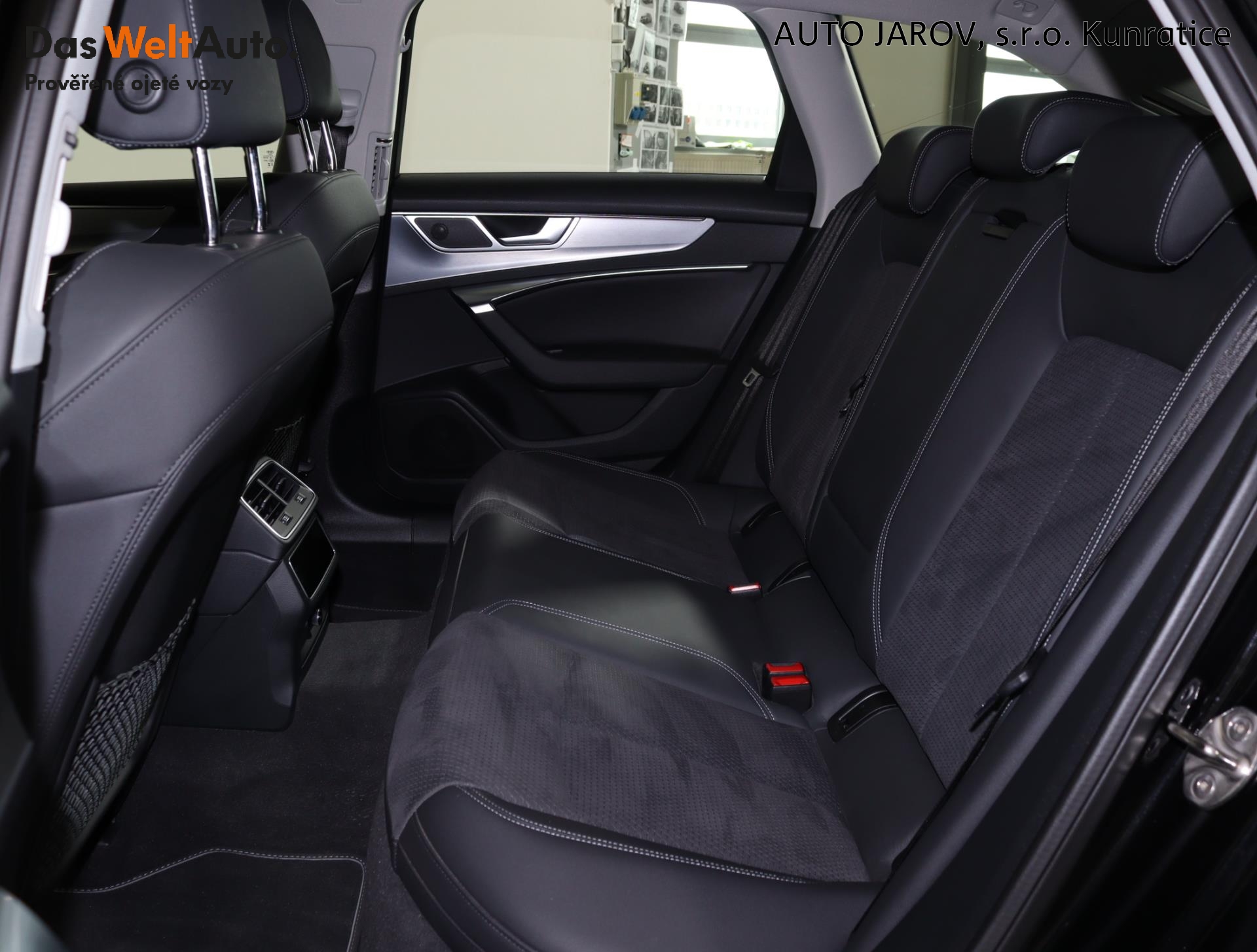 Audi S6 Avant