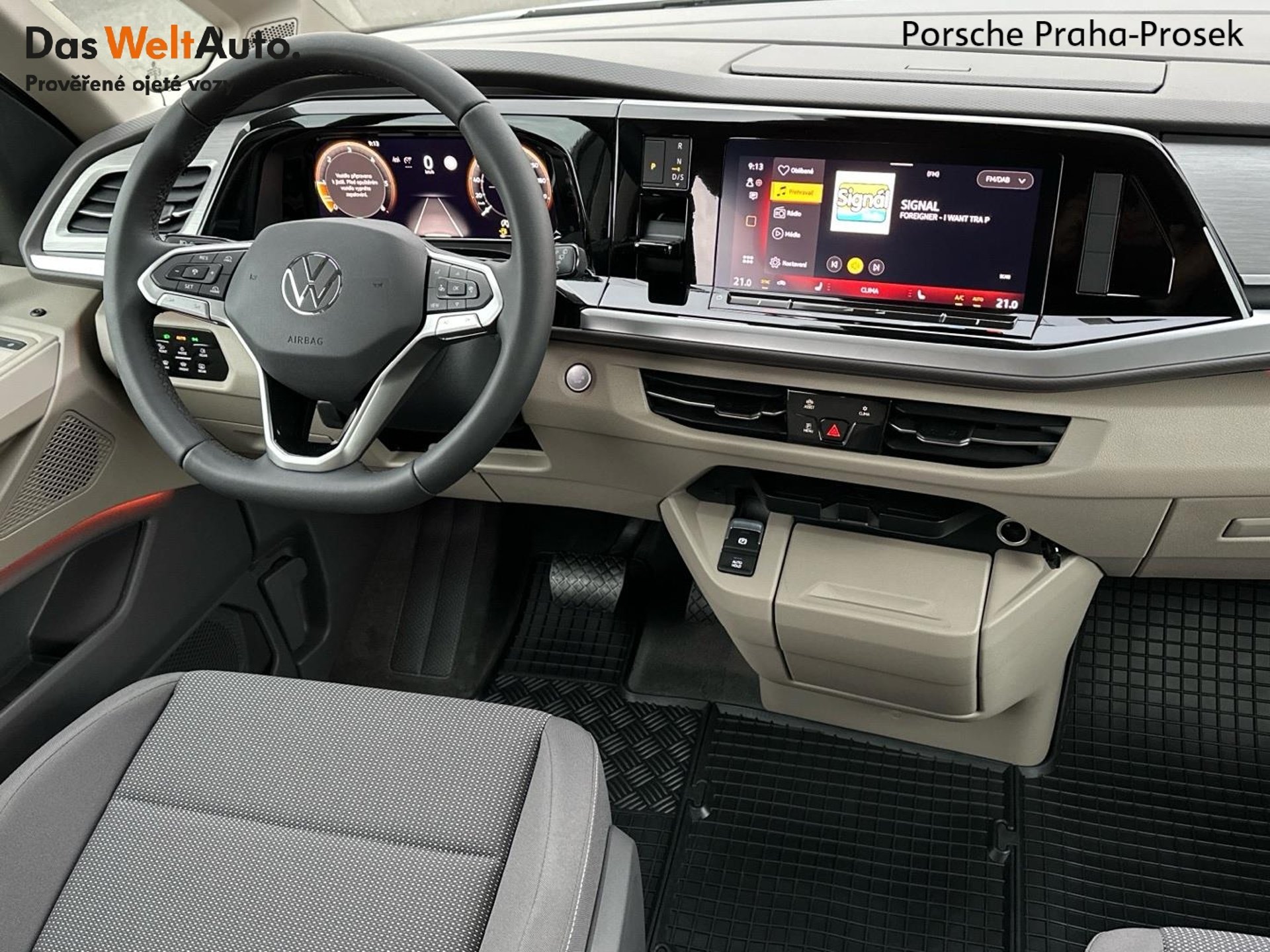 Volkswagen Multivan