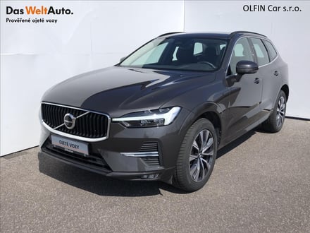 Volvo XC60 AWD MOMENTUM PRO145 kW B4