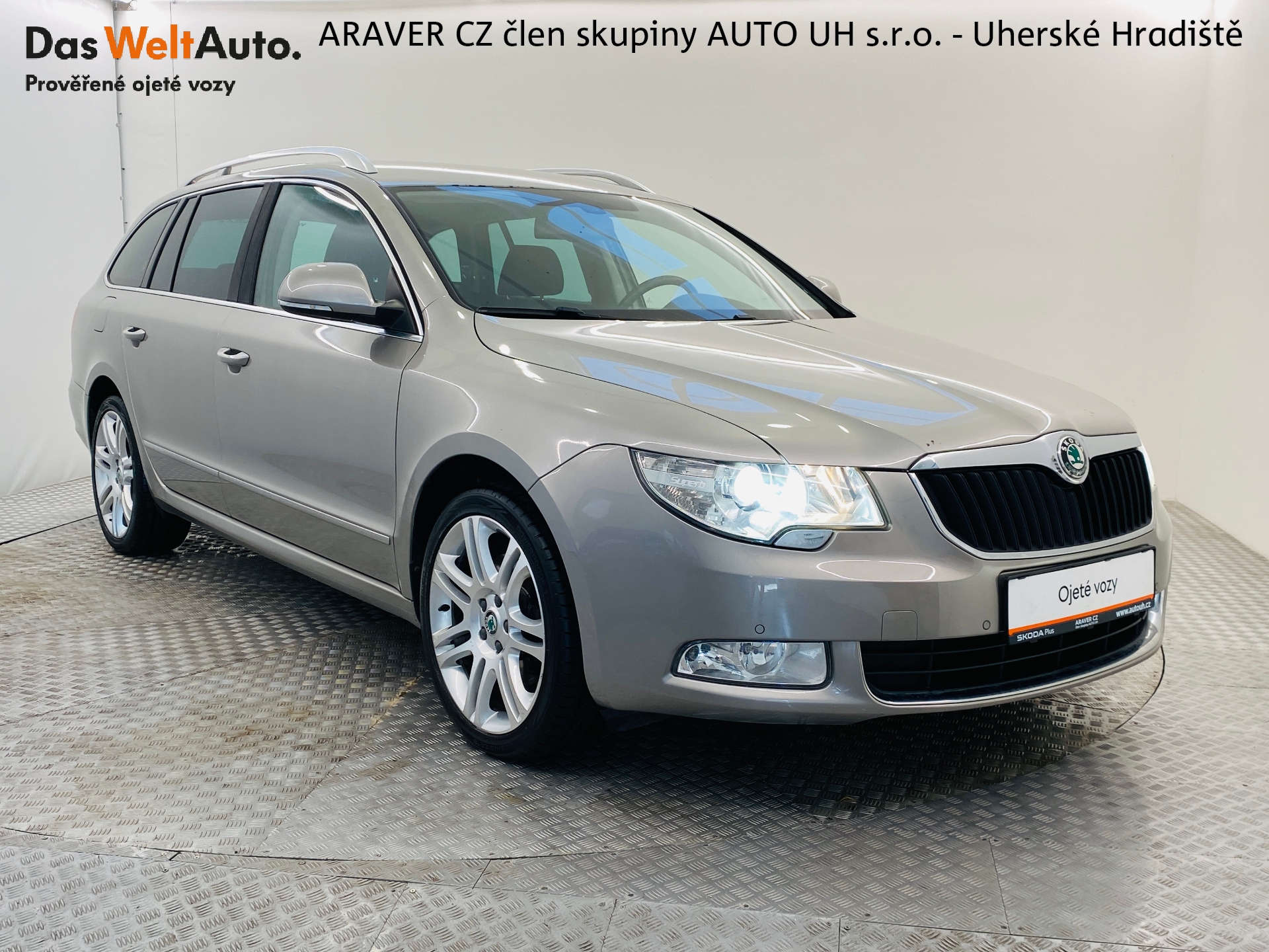 Škoda Superb