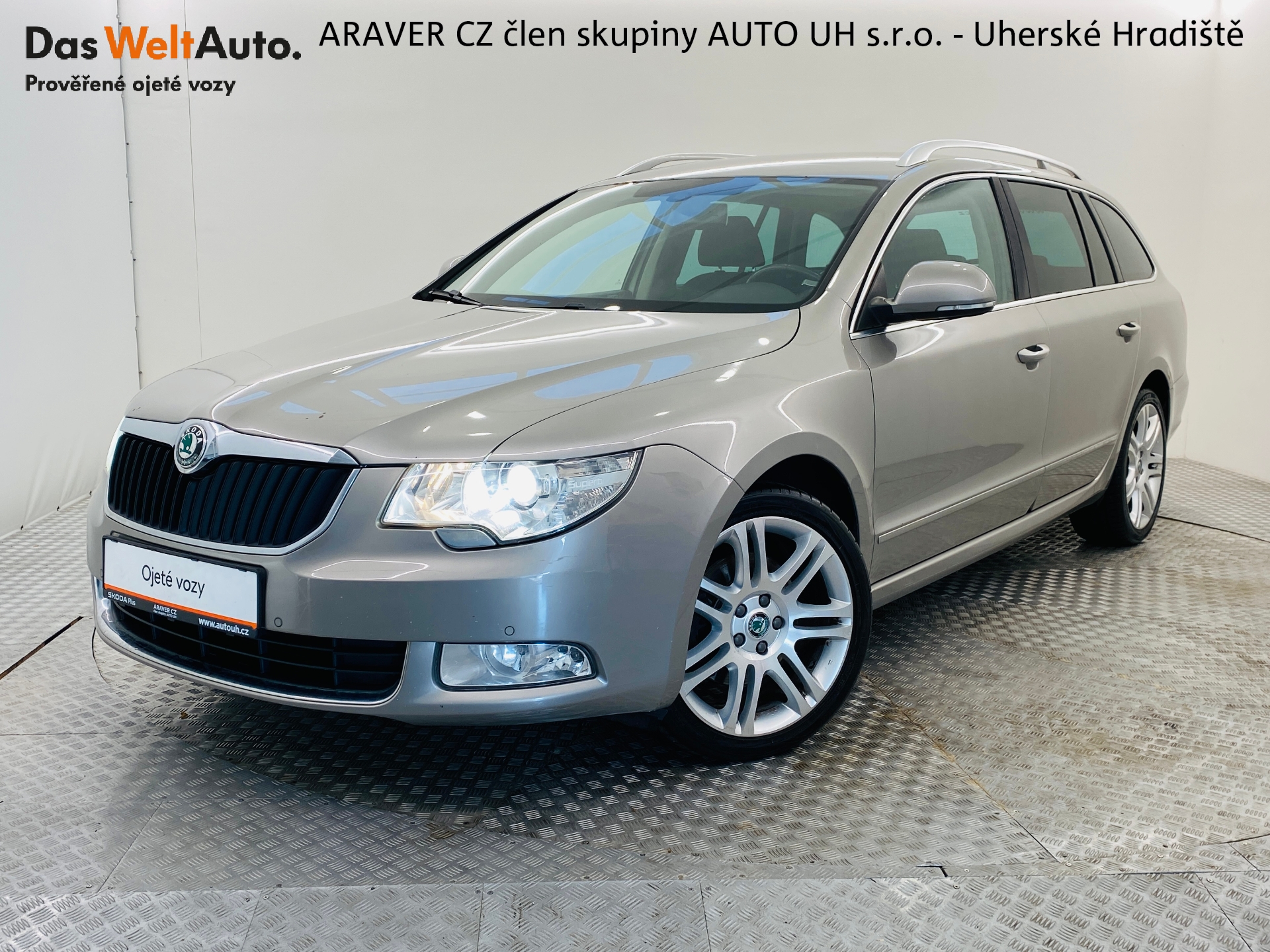 Škoda Superb