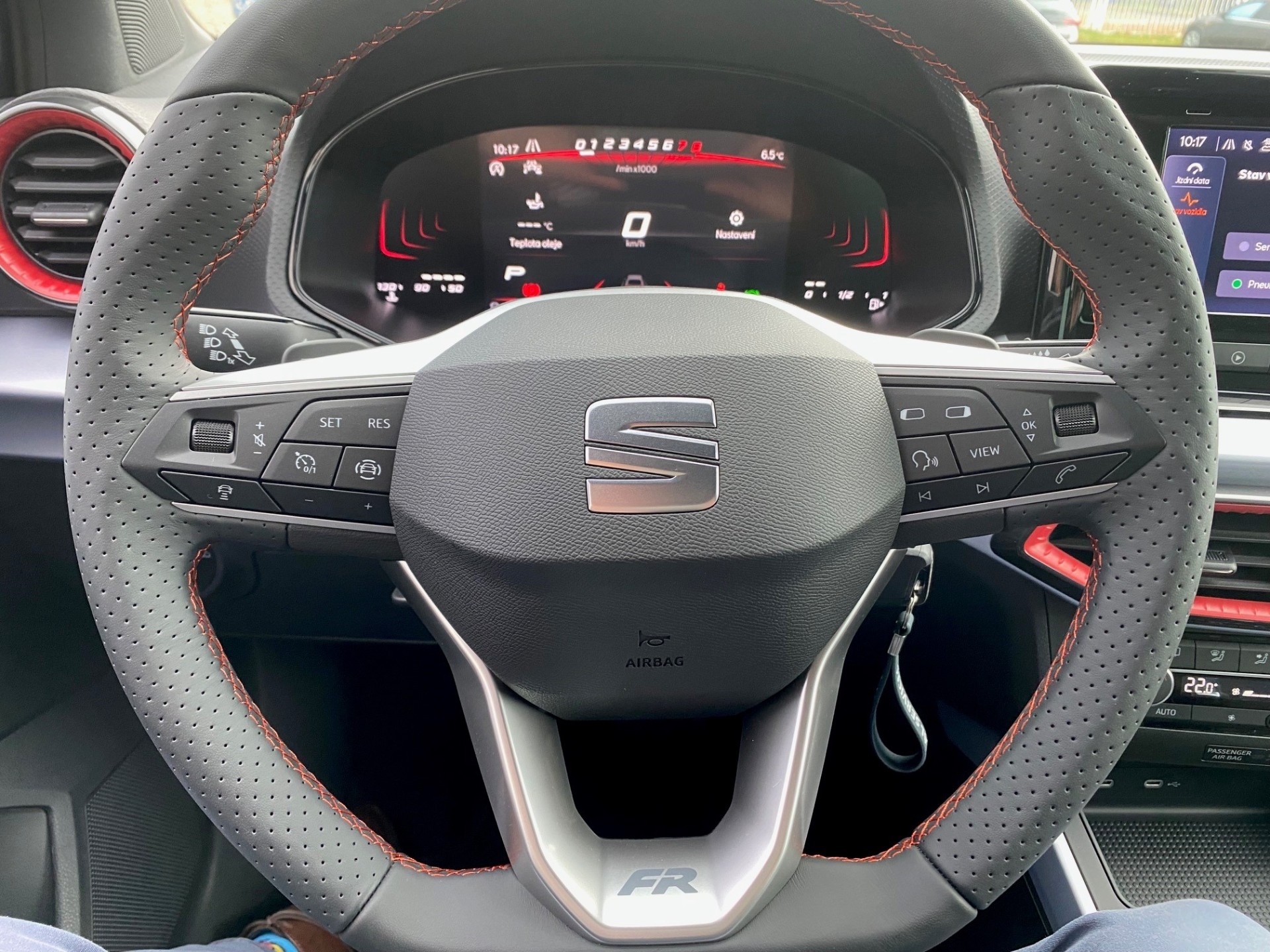 Seat Arona