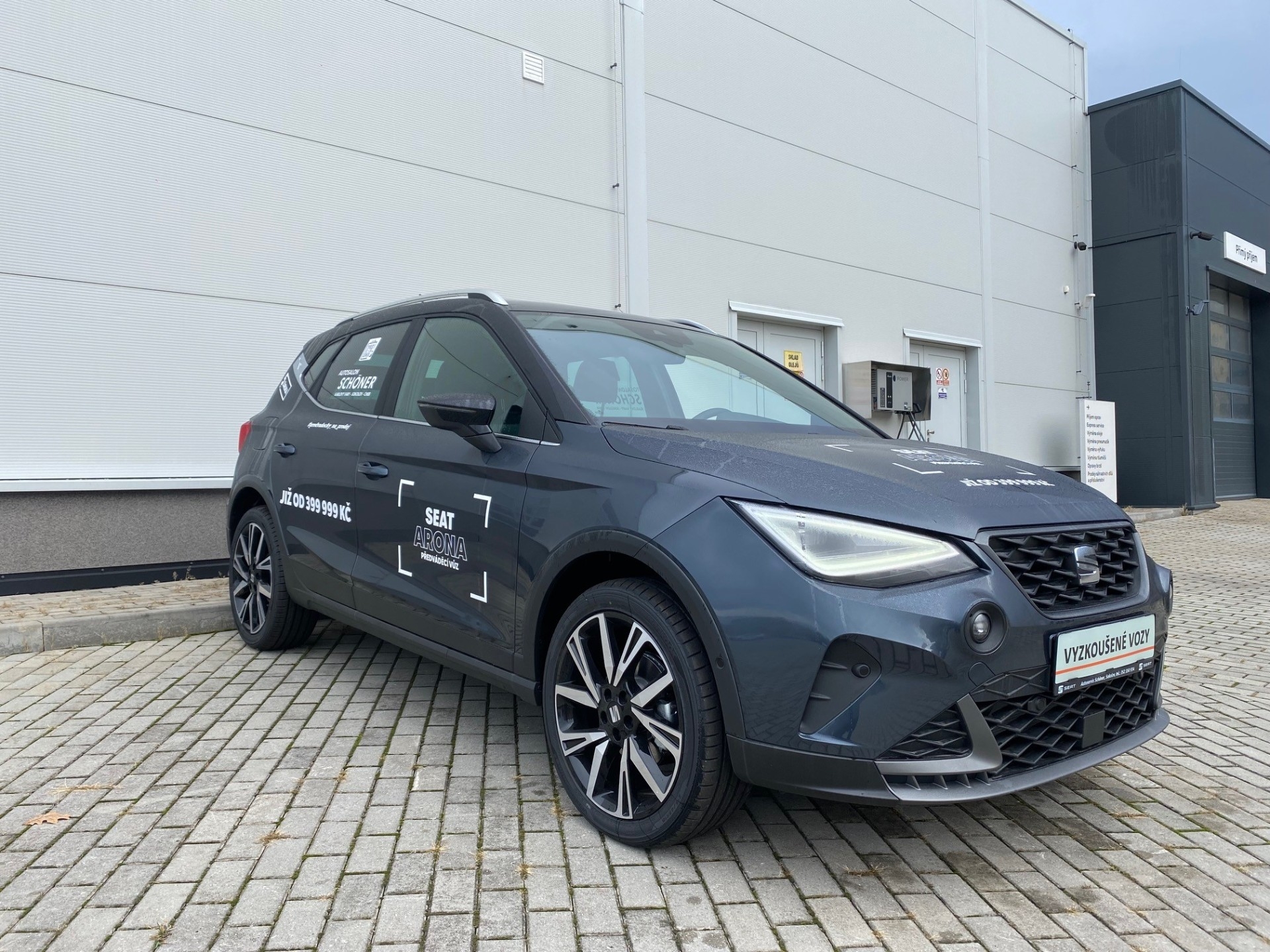 Seat Arona