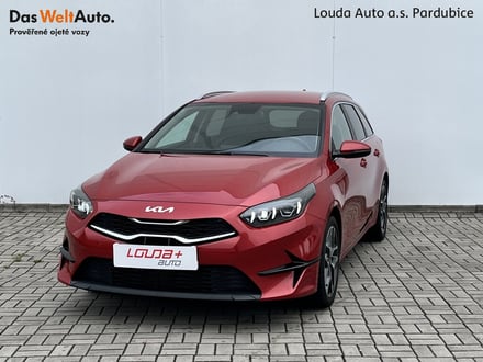 KIA Ceed GT Line 1.5  118 kW automat ,