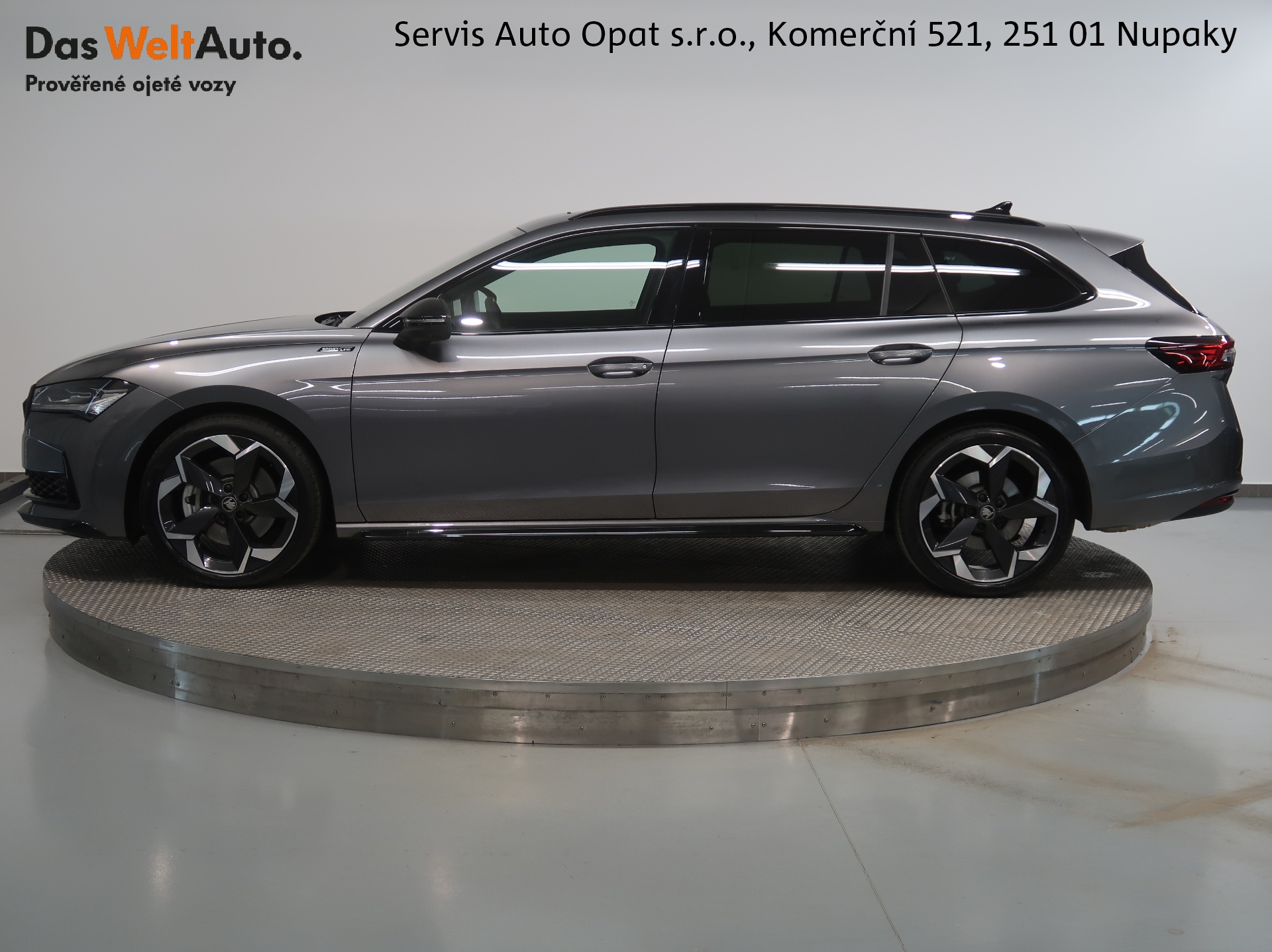 Škoda Superb