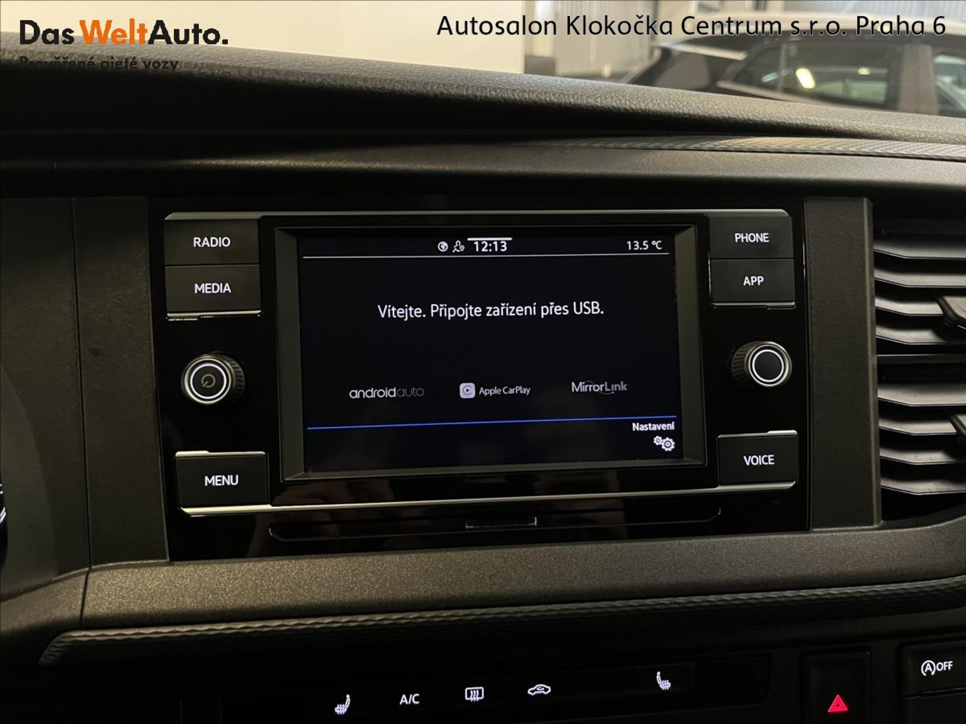 Volkswagen Transporter 6.1