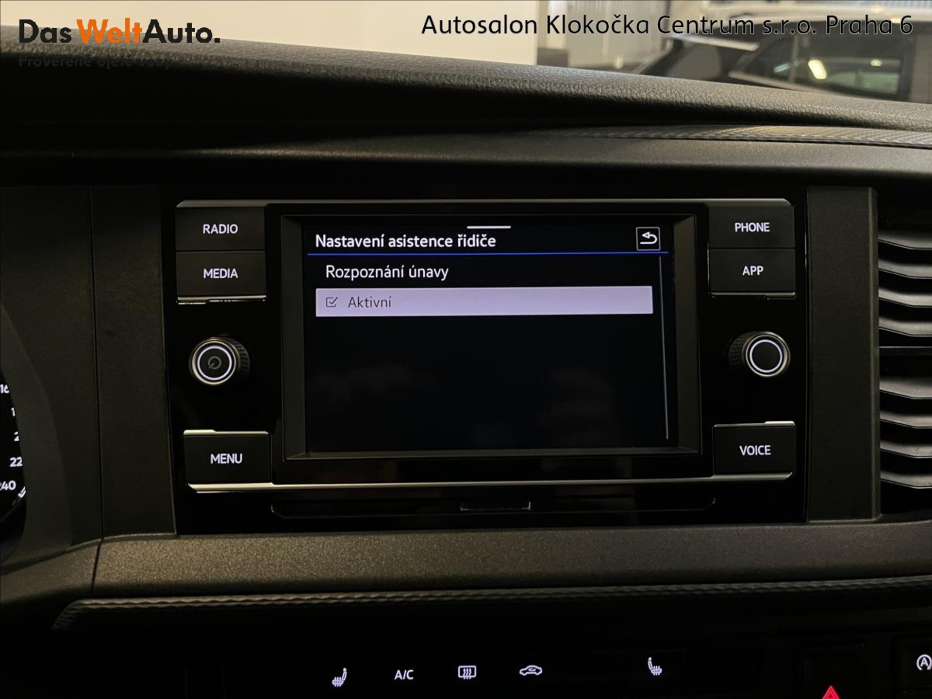 Volkswagen Transporter 6.1