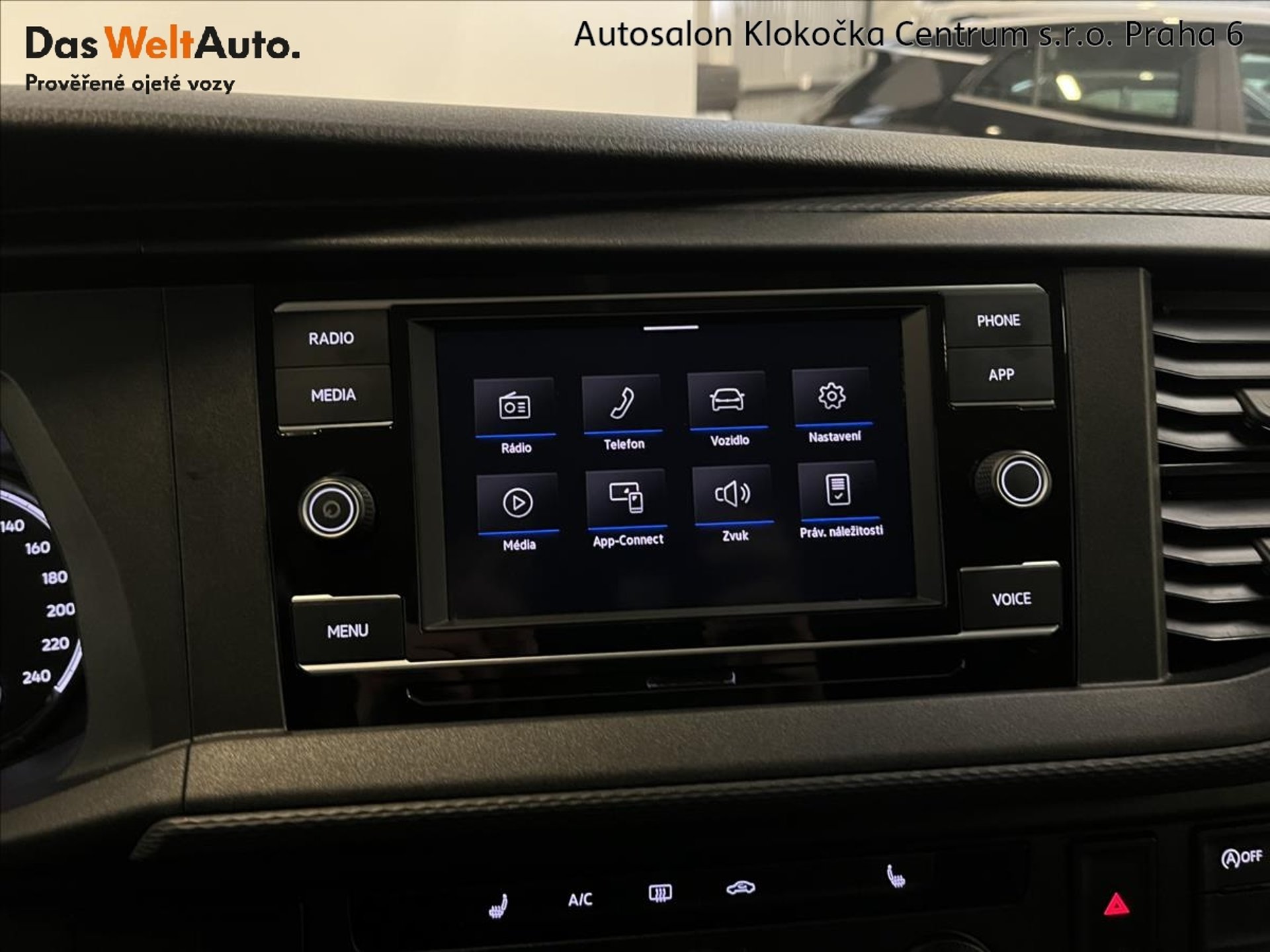Volkswagen Transporter 6.1