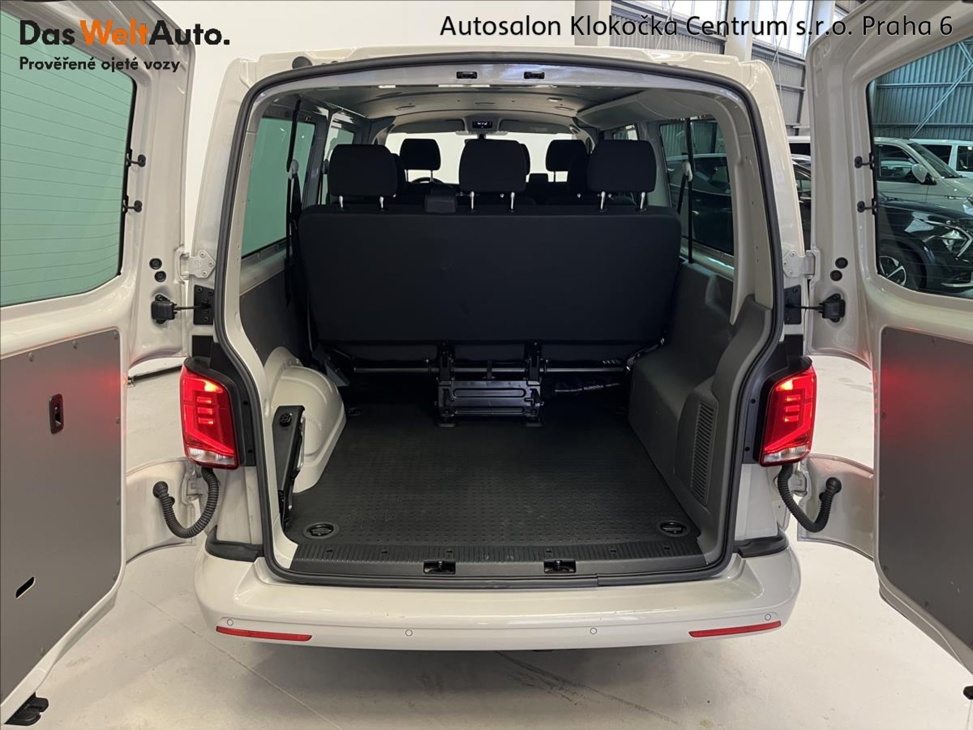 Volkswagen Transporter 6.1