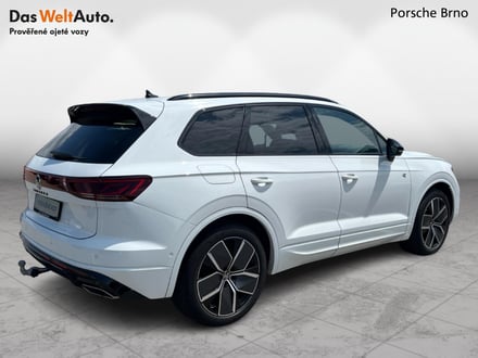 VW Touareg 3.0TDi V6 210kW R-Line 4Motion