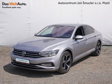 VW Passat 1.5 TSI / 110 kW Elegance DSG