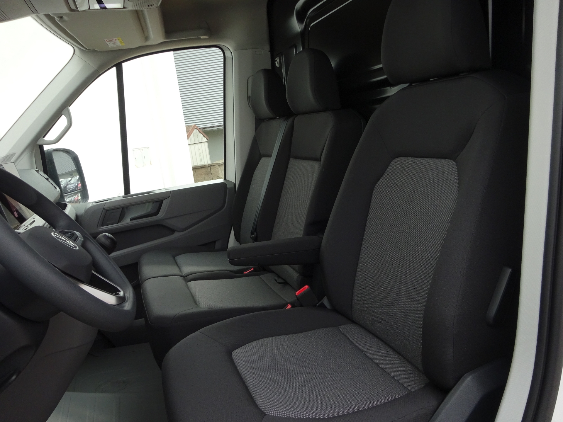 Volkswagen Crafter - skříňový vůz