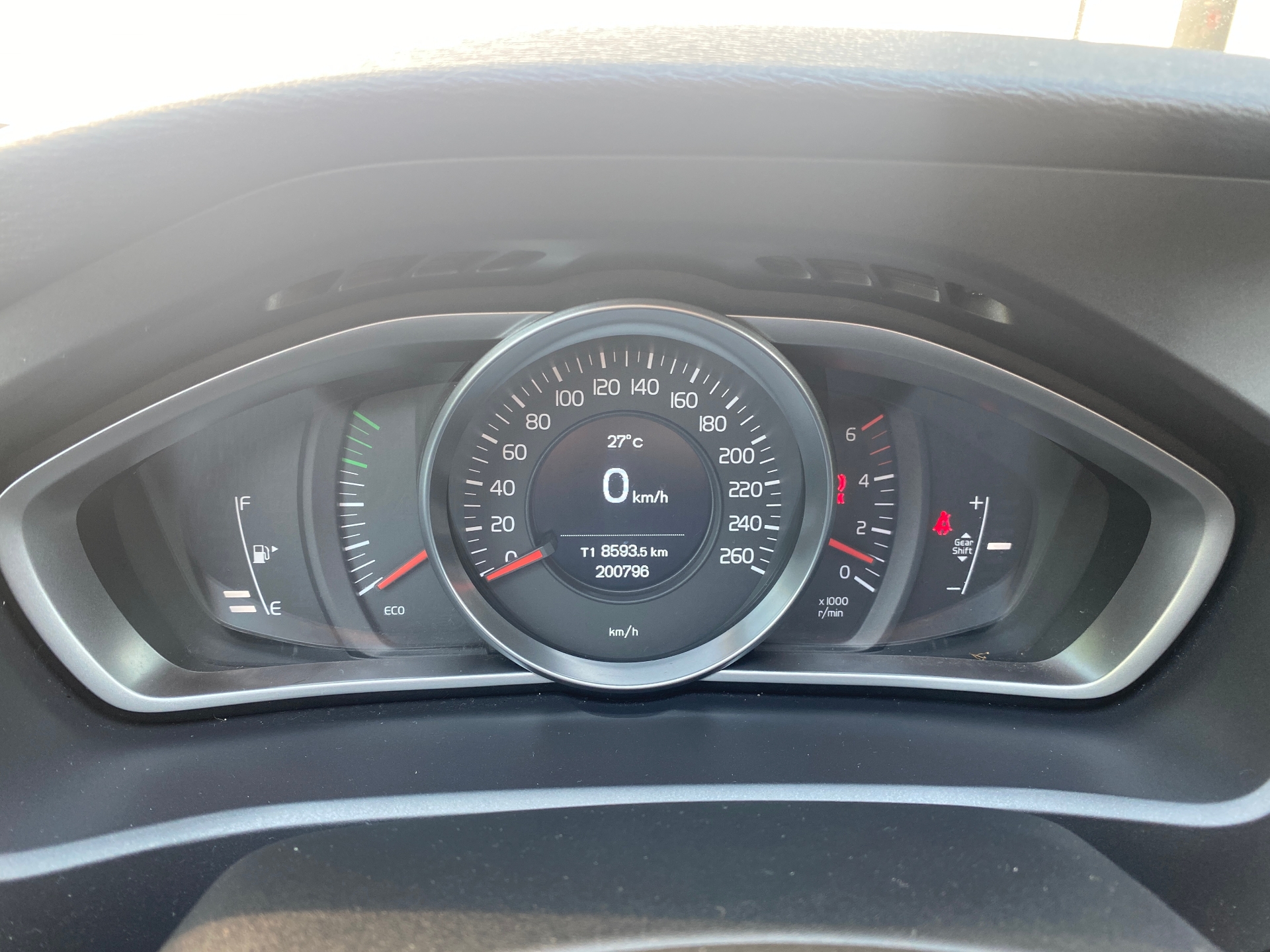 Volvo V40