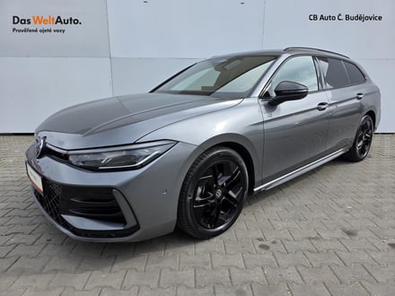VW Passat Variant DSG 2,0 TDi / 110 kW R-Line