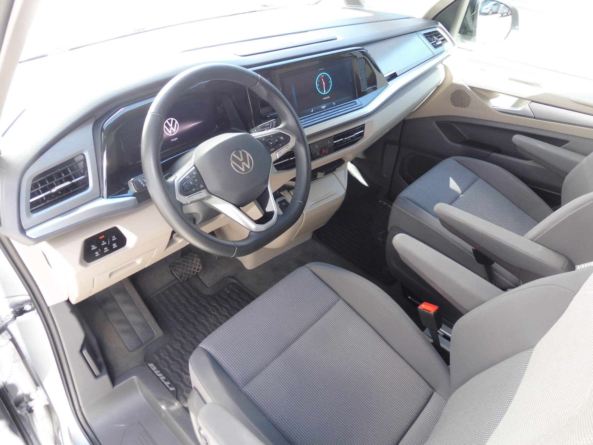 Volkswagen Nový Multivan