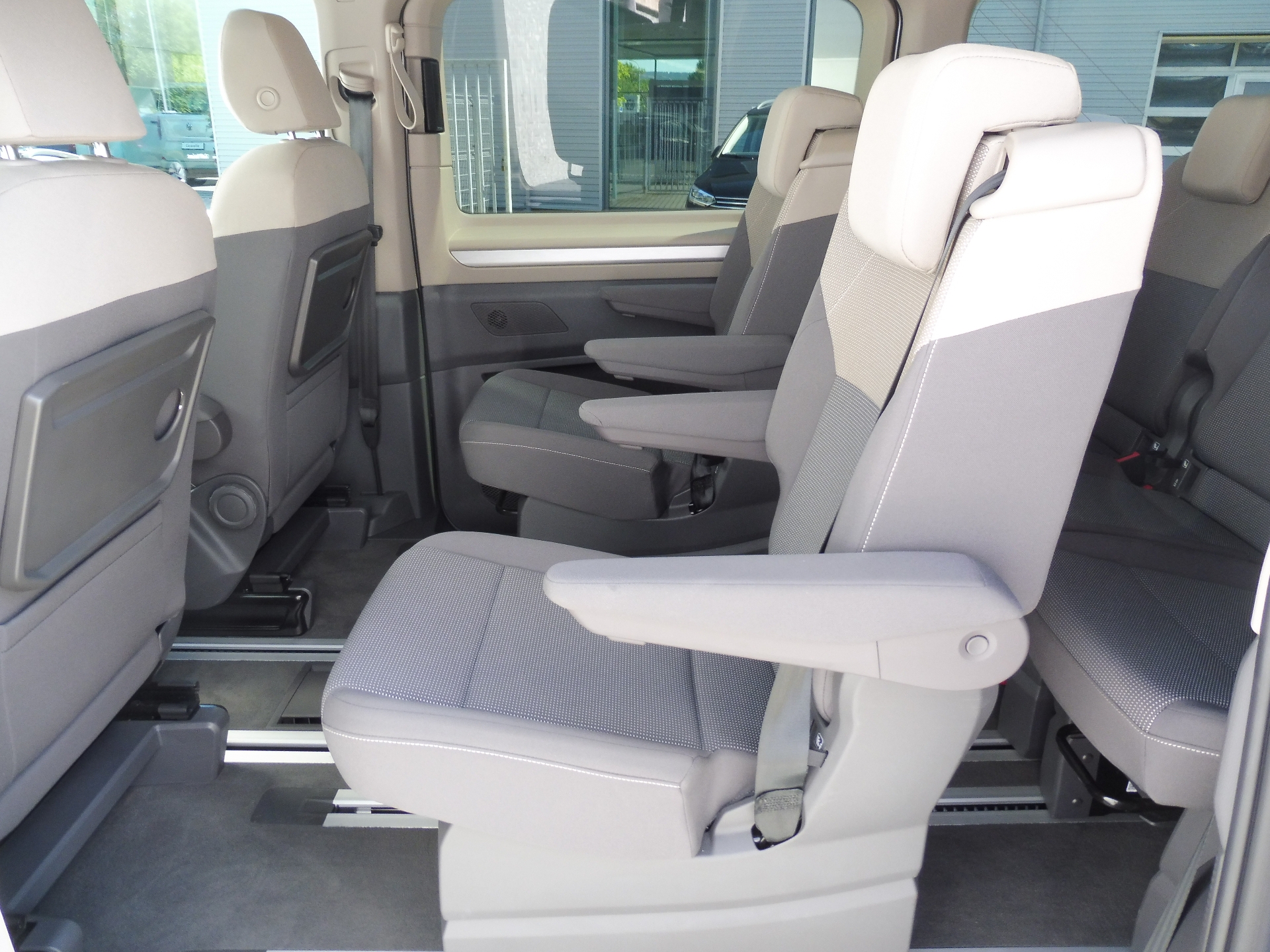 Volkswagen Nový Multivan